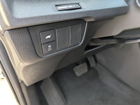 Certified 2025 Honda CR-V Sport-L image 22