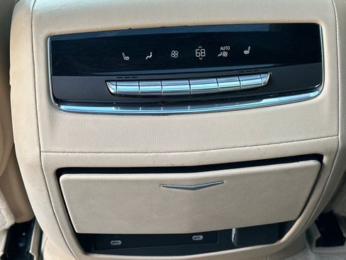 Certified 2023 Cadillac Escalade Premium Luxury w/ Performance Package image 15