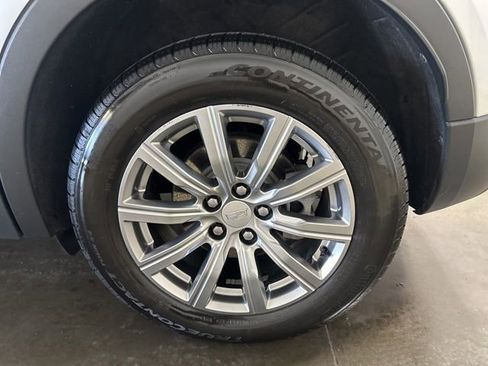 Used 2021 Cadillac XT4 Premium Luxury image 44