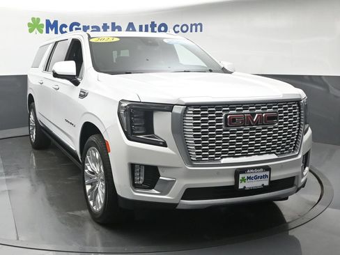 Used 2023 GMC Yukon XL Denali w/ LPO, Floor Liner Package AWD/4WD image 5