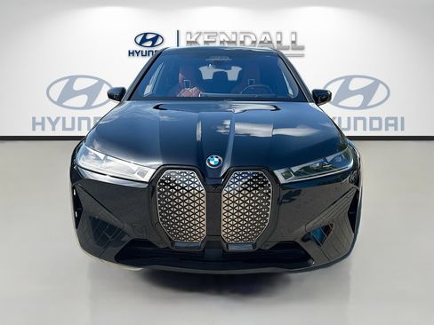 Used 2023 BMW iX xDrive50 w/ Premium Package AWD/4WD image 2