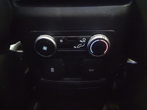 Used 2023 Ford Explorer XLT w/ Equipment Group 202A image 24