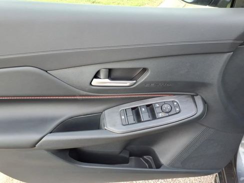 New 2026 Nissan Sentra SR FWD image 5