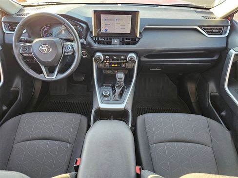 Used 2024 Toyota RAV4 XLE w/ Convenience Package image 15