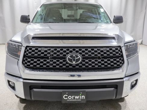 Used 2020 Toyota Tundra SR5 w/ TRD Off-Road Package AWD/4WD image 9