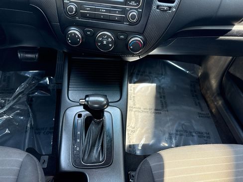 Used 2015 Kia Forte EX image 33