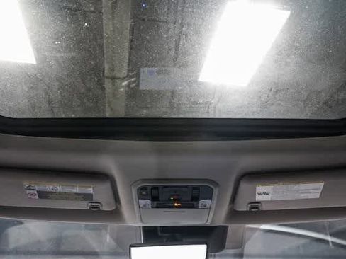 Used 2024 Toyota Tundra Limited image 12