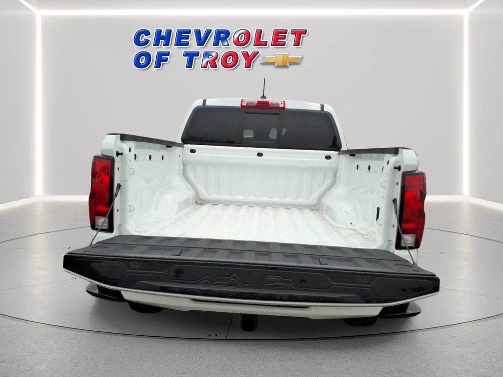 Used 2023 Chevrolet Colorado LT w/ LT Convenience Package II RWD image 32
