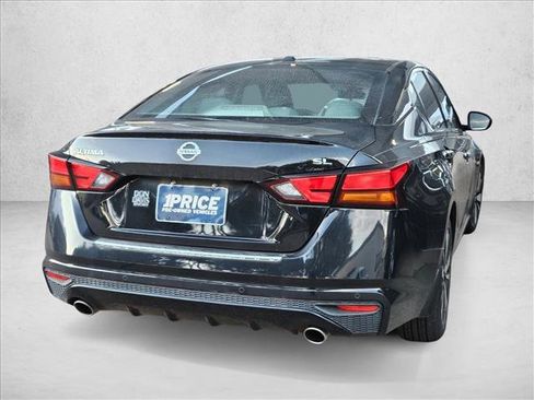 Used 2021 Nissan Altima 2.5 SL image 3