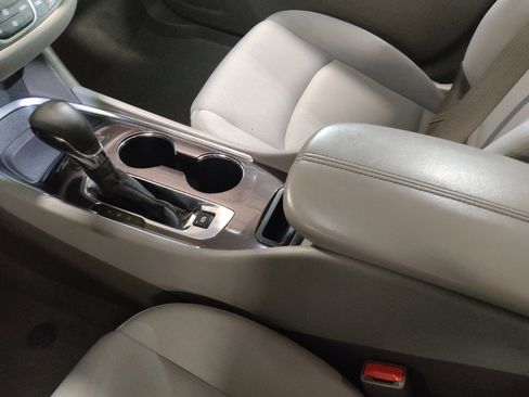 Used 2023 Chevrolet Malibu LT FWD image 26