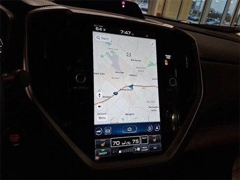 Certified 2025 Subaru Ascent Limited w/ Popular Package #2 image 16