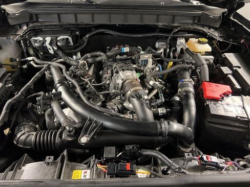 Certified 2024 Ford Bronco Wildtrak image 41