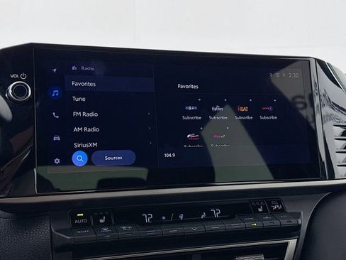 Used 2025 Toyota Camry XSE image 15