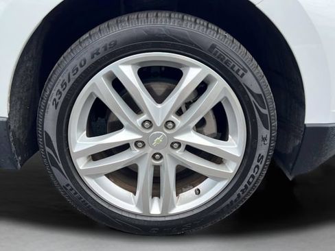 Used 2019 Chevrolet Equinox Premier AWD/4WD image 28