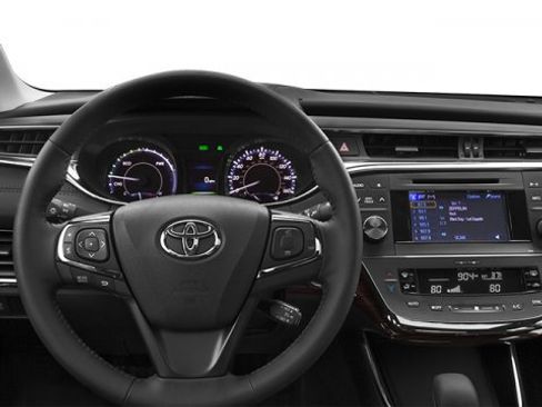Used 2013 Toyota Avalon Limited image 6