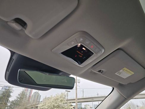 New 2026 Volvo EX90 Ultra image 30