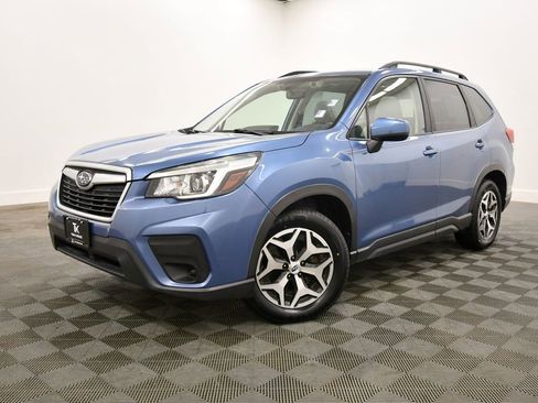 Used 2020 Subaru Forester Premium w/ Popular Package #1 AWD/4WD image 2