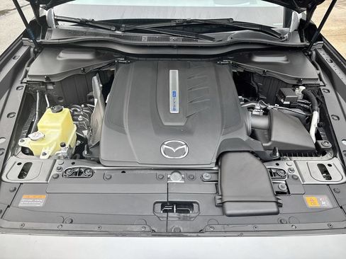 Certified 2024 MAZDA CX-90 Plug-In Hybrid w/ Premium Pkg AWD/4WD image 34