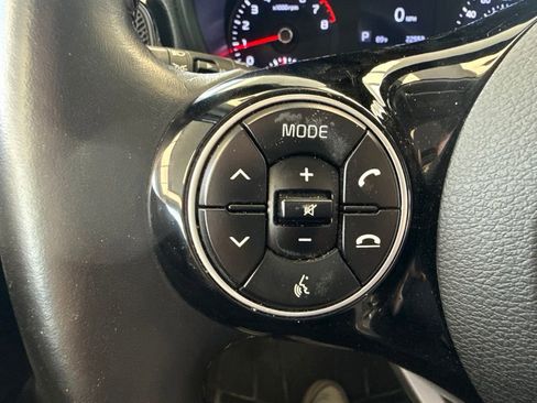 Used 2021 Kia Soul EX FWD image 19
