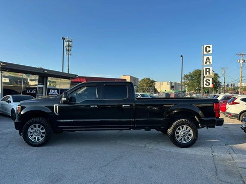 Used 2019 Ford F350 Limited AWD/4WD image 2