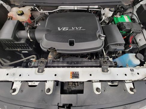 Used 2021 Chevrolet Colorado LT w/ LT Convenience Package image 8