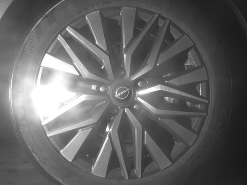 Used 2025 Nissan Altima 2.5 SV image 13