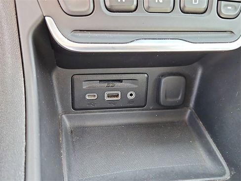 Used 2020 GMC Terrain SLT w/ Preferred Package image 25