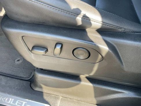 Used 2023 Chevrolet Tahoe LT image 28