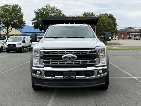 New 2025 Ford F550 4x4 Crew Cab image 6