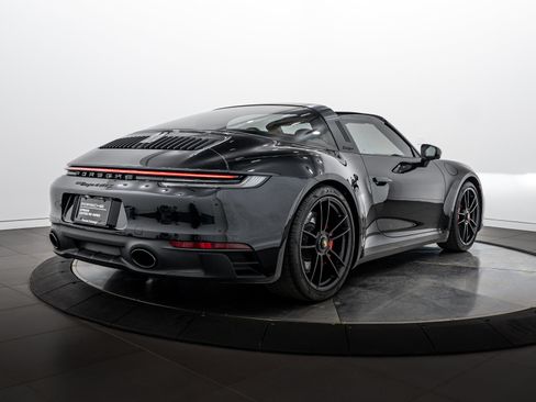 Certified 2022 Porsche 911 Targa 4 GTS AWD/4WD image 7