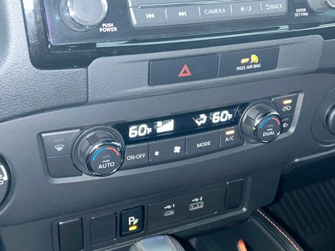 Used 2023 Nissan Frontier PRO-4X w/ Technology Package image 16