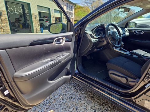 Used 2019 Nissan Sentra SV image 13