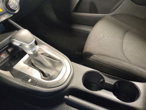 Used 2022 Kia Forte LXS image 26