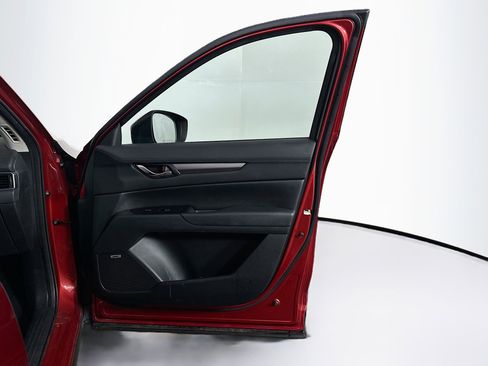 Used 2018 MAZDA CX-5 Touring w/ Preferred Equipment Package image 32