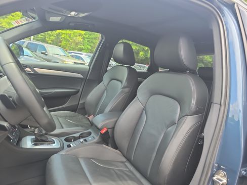 Used 2018 Audi Q3 2.0T Premium Plus w/ Premium Plus Package AWD/4WD image 15
