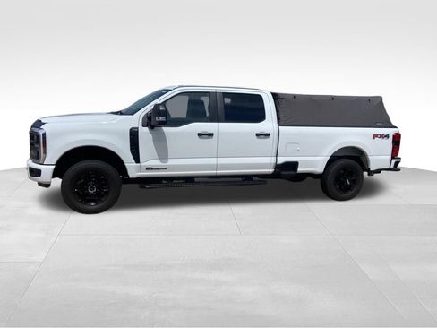 Used 2025 Ford F250 XL w/ STX Appearance Package AWD/4WD image 30