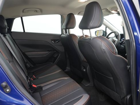 Used 2025 Subaru Crosstrek 2.5i Limited AWD/4WD image 13
