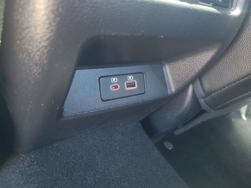 Certified 2023 Nissan Altima 2.0 SR FWD image 12