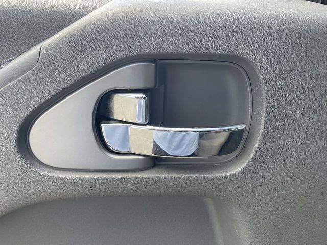 Used 2019 Nissan Frontier SV RWD image 21