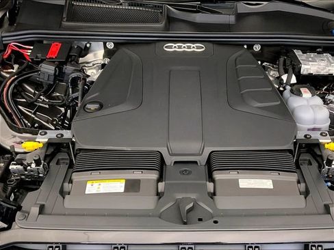 New 2026 Audi Q7 2.0T Premium AWD/4WD image 13