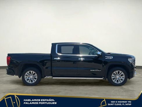 Used 2023 GMC Sierra 1500 Denali AWD/4WD image 7