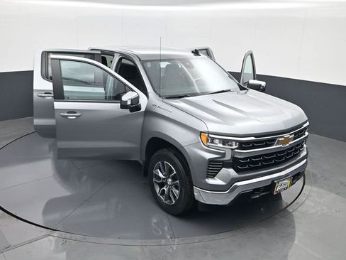 Used 2023 Chevrolet Silverado 1500 LT image 29