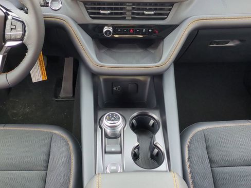 New 2026 Ford Explorer Tremor w/ Tremor Convenience Package image 19