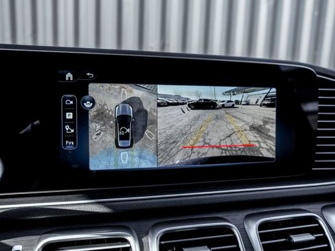 New 2026 Mercedes-Benz GLE 450e 4MATIC image 15