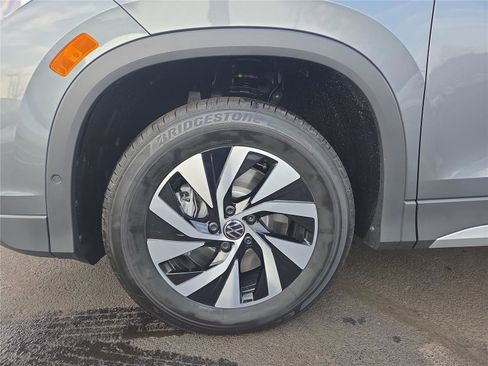 New 2026 Volkswagen Tiguan S image 10