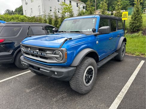 Used 2022 Ford Bronco Big Bend w/ Sasquatch Package AWD/4WD image 1
