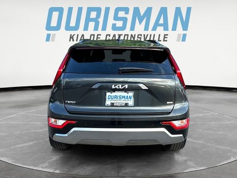 Certified 2025 Kia Niro EX Touring FWD image 5