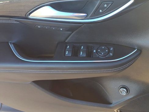 Certified 2023 Buick Envision Essence image 19