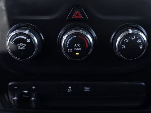 Used 2017 RAM 2500 Tradesman w/ Popular Equipment Group image 30