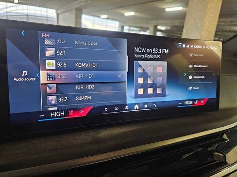 New 2026 BMW X5 xDrive40i w/ M Sport Package image 15